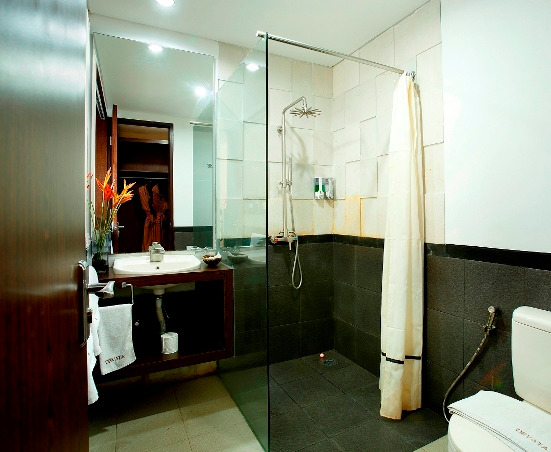 Devata Suites And Residence Legian Exterior foto